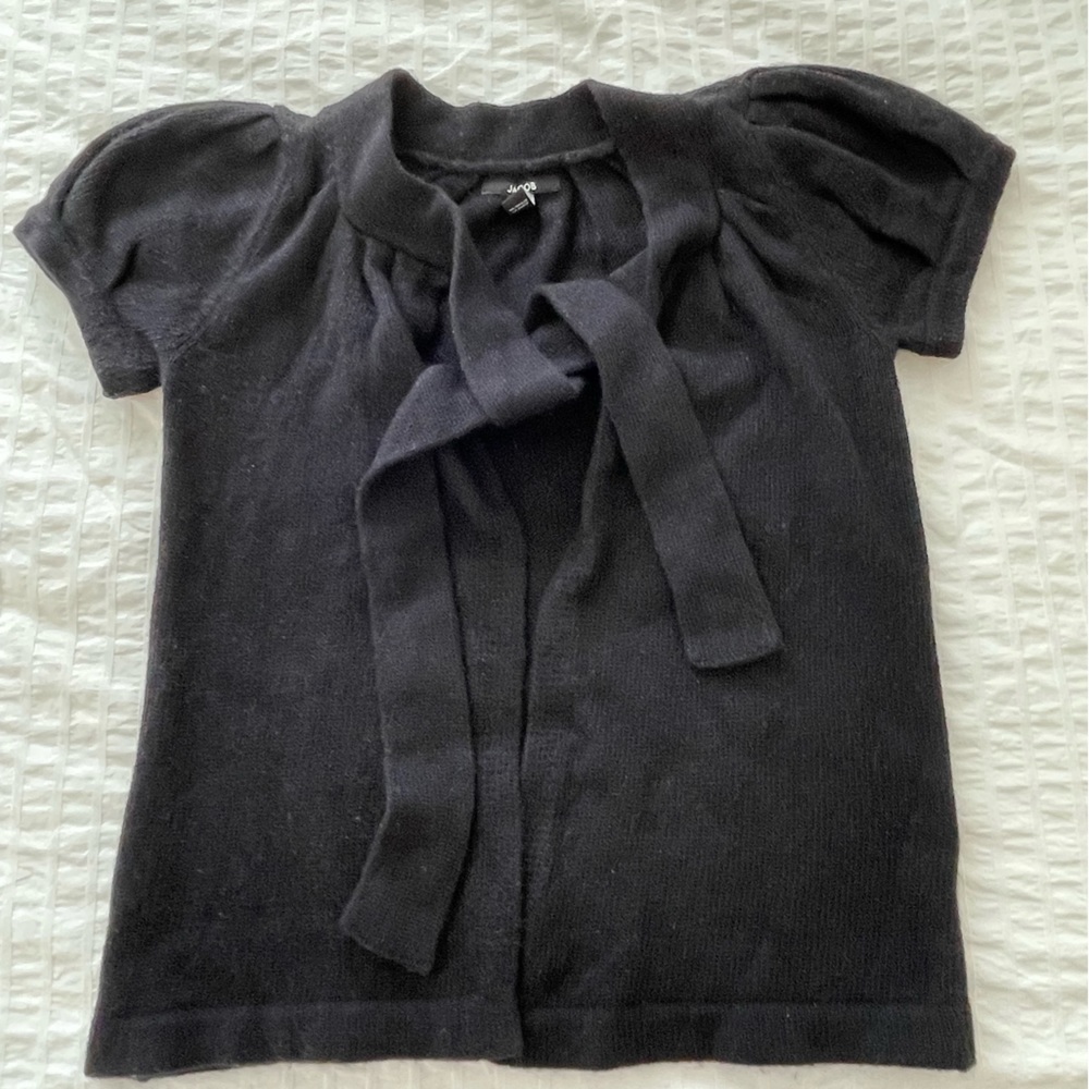 Beautiful black wool Jacob sweater